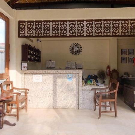 Reddoorz Plus Near Vigan Convention Center Εξωτερικό φωτογραφία