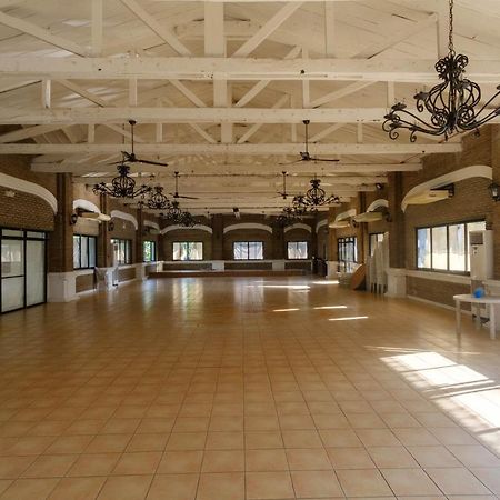 Reddoorz Plus Near Vigan Convention Center Εξωτερικό φωτογραφία