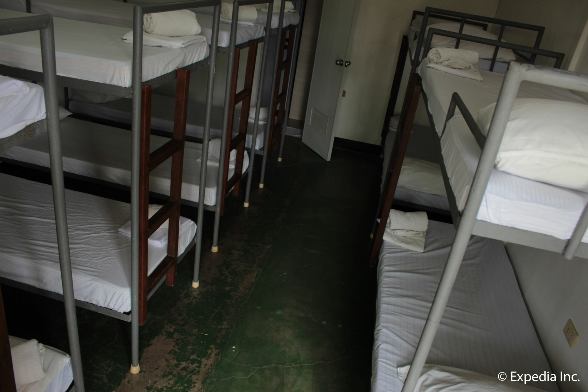 Reddoorz Plus Near Vigan Convention Center Εξωτερικό φωτογραφία