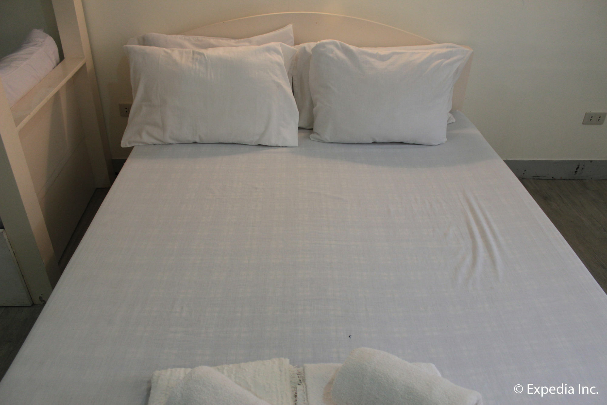 Reddoorz Plus Near Vigan Convention Center Εξωτερικό φωτογραφία