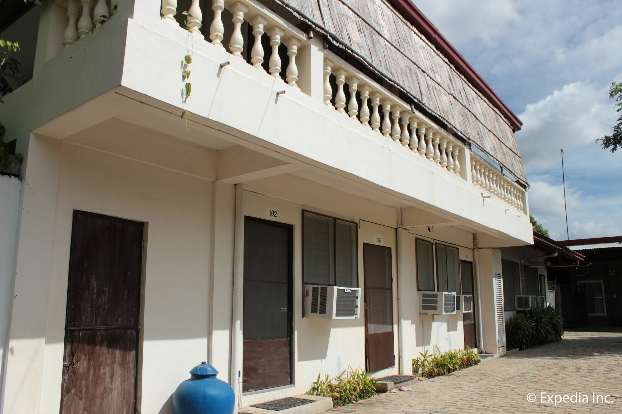 Reddoorz Plus Near Vigan Convention Center Εξωτερικό φωτογραφία